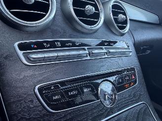 Mercedes C-klasse C200 AMG NAP PANO DESIGNO STOELEN picture 23