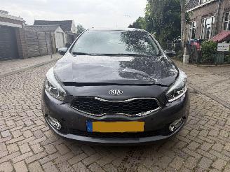 Kia Cee d AUTOMAAT picture 2