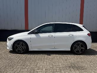 Mercedes B-klasse B250 AMG PANO SFEER picture 22