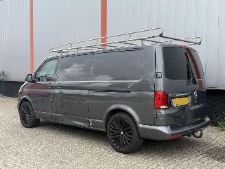 Volkswagen Transporter 2.0 TDI L2H3 30 AUTOMAAT picture 23