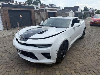 krockskadad bil auto Chevrolet Camaro 6.2 Europees origineel! 2017/1