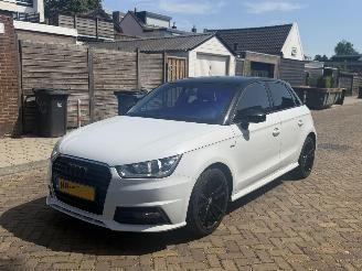 škoda osobní automobily Audi A1 1.0 TFSI S LINE AUTOMAAT SPORTBACK 2016/1