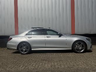 Mercedes E-klasse E200d AMG PANO SFEER picture 3