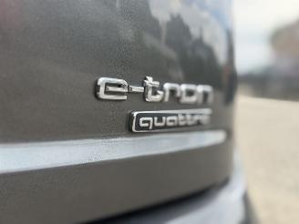 Audi Q7 3.0 TDI E Tron QUATTRO S Line Luchtvering picture 4
