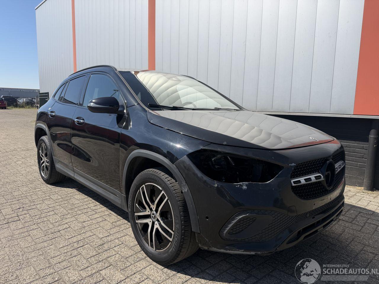 Mercedes GLA 200d AUTOMAAT