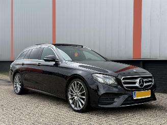 krockskadad bil auto Mercedes E-klasse E350d 4 MATIC LUCHTVERING 2017/1