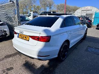 Audi A3 1.4 TFSI LIMOUSINE / S LINE / PANO / picture 4
