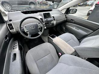 Toyota Prius 1.5 VVT-i picture 7