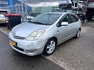 krockskadad bil auto Toyota Prius 1.5 VVT-i 2005/8
