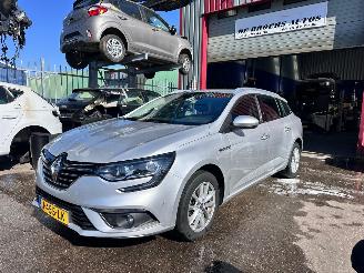 škoda osobní automobily Renault Mégane 1.5 BLUE DCI LIMITED 2019/8