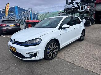 škoda osobní automobily Volkswagen Golf 1.4 GTE / DSG / TSI / 2014/11
