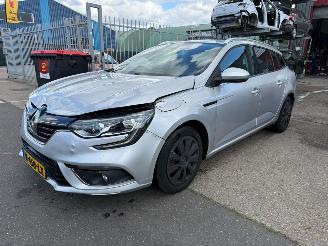 škoda osobní automobily Renault Mégane 1.5 DCI LIMITED / AUTOMAAT 2018/4