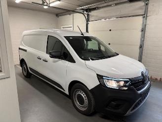 Avarii autoturisme Renault Kangoo // 432 KM // 2026/1