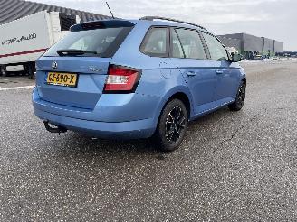 Vaurioauto  passenger cars Skoda Fabia 1.2 tsi 81kw 2015/10