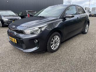 Kia Rio 1.0 88kw picture 2