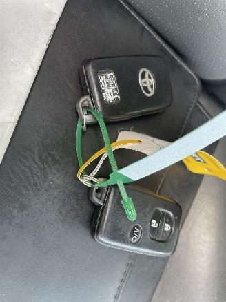 Toyota Prius 1.8 plug in hybrid picture 22