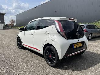Schadeauto Toyota Aygo 5drs x-play 2014/11