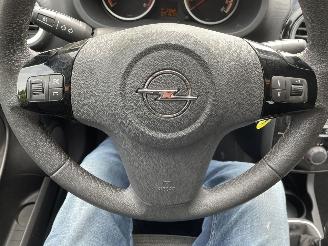 Opel Corsa 1.2 5drs cosmo picture 11