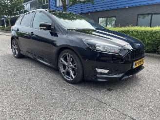 Ford Focus 1.5 150pk  ST picture 3