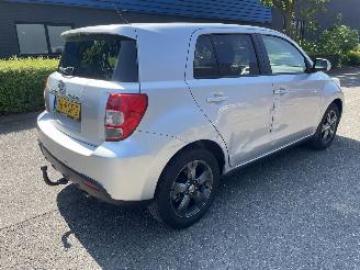 krockskadad bil auto Toyota Urban Cruiser 1.3 73kw 2011/3