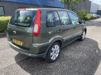 damaged passenger cars Ford Fusion 1.6 Automaat 2007/6
