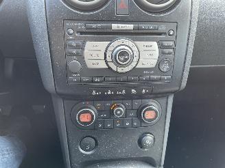 Nissan Qashqai 2.0 104kw picture 14
