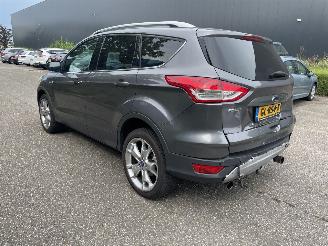 Coche accidentado Ford Kuga 1.6 134kw aut.awd 2014/11