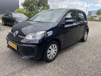 Auto incidentate Volkswagen Up! 5drs airco 2019/3