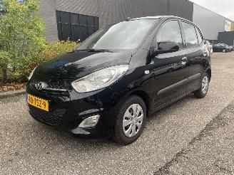 uszkodzony samochody osobowe Hyundai I-10 1.2 airco 2012/10
