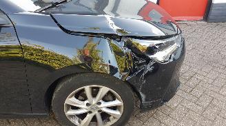 Opel Corsa ELEGANCE picture 5