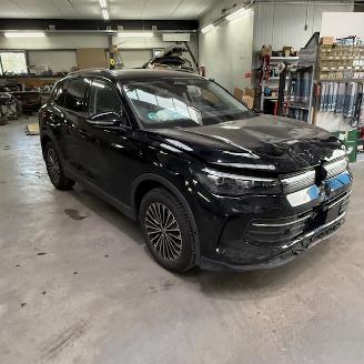 Avarii autoturisme Volkswagen Tiguan  2025/10