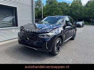 Schadeauto BMW iX3 Impressive 210KW Pano Harman Leder AHK VOLL 2021/4