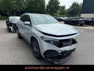 škoda osobní automobily Mercedes EQA 300 4Matic 168KW AMG Sport Panorama 2024/11