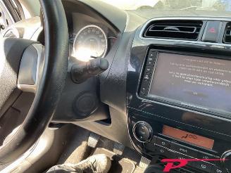 Mitsubishi Space-star Space Star (A0), Hatchback, 2012 1.0 12V picture 15