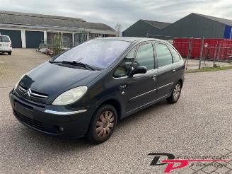 Salvage car Citroën Xsara-picasso Xsara Picasso (CH), MPV, 1999 / 2012 1.8 16V 2005/3