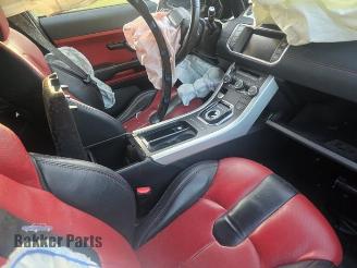 Land Rover Range Rover Evoque Range Rover Evoque (LVJ/LVS), SUV, 2011 / 2019 2.0 Si4 240 16V 5-drs. picture 7