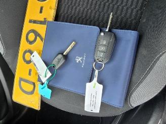 Peugeot 208 208 I (CA/CC/CK/CL), Hatchback, 2012 / 2019 1.2 Vti 12V PureTech 82 picture 14