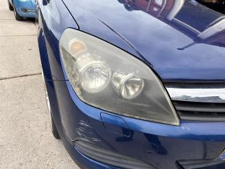 Opel Astra Astra H GTC (L08), Hatchback 3-drs, 2005 / 2011 1.8 16V picture 12