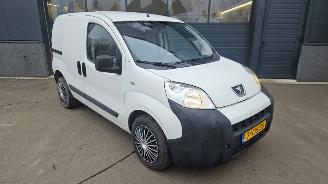 Gebrauchtwagen PKW Peugeot Bipper 1.4 2010/9