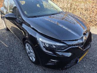 Renault Clio  picture 6