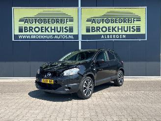 Schadeauto Nissan Qashqai 2.0 360 2013/7