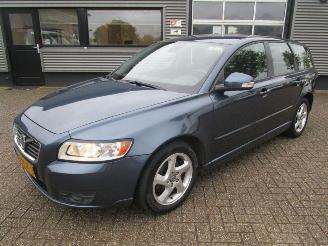 occasion passenger cars Volvo V-50 2.0 Sport 2010/11