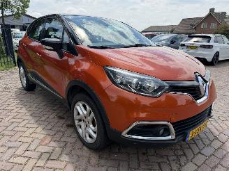 Schadeauto Renault Captur 1.5 dCi Dynamique 2014/10