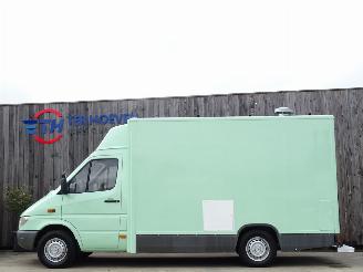 skadebil auto Mercedes Sprinter 308 CDi Verkoopsauto Foodtruck Automaat 60KW Euro 3 2001/7