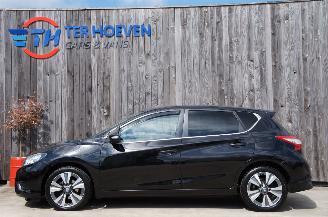 skadebil auto Nissan Pulsar 1.5 DCi Acenta Airco Navi Cruise Xenon Stoelverwarming 81KW Euro 5 2015/1