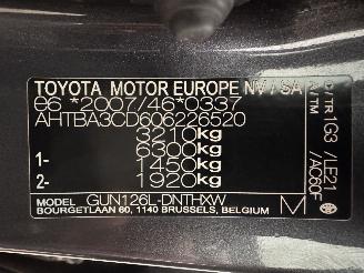 Toyota Hilux 2.8 D-4D Autom. 4WD DC Navi Clima picture 16