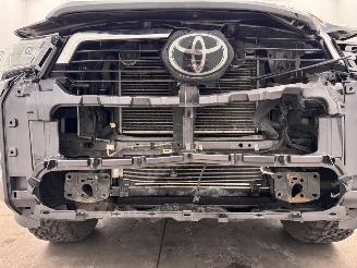 Toyota Hilux 2.8 D-4D Autom. 4WD DC Navi Clima picture 20