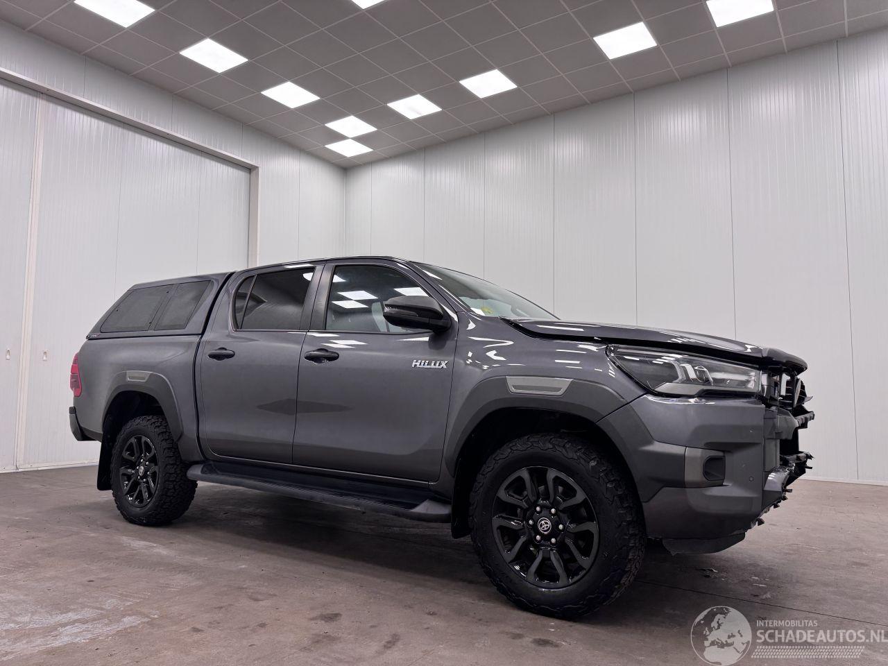 Toyota Hilux 2.8 D-4D Autom. 4WD DC Navi Clima