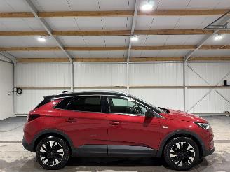 Vaurioauto  passenger cars Opel Grandland X 1.2Turbo 96kW Automaat Ultimate 2022/1