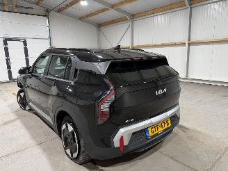 Kia EV3 58.3kWh 150kW AIR picture 12
